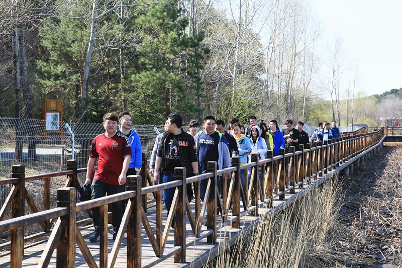 Z6��������ʱ���й������ٷ���վ