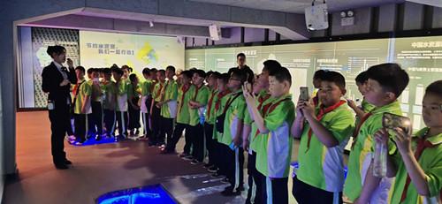 Z6��������ʱ���й������ٷ���վ