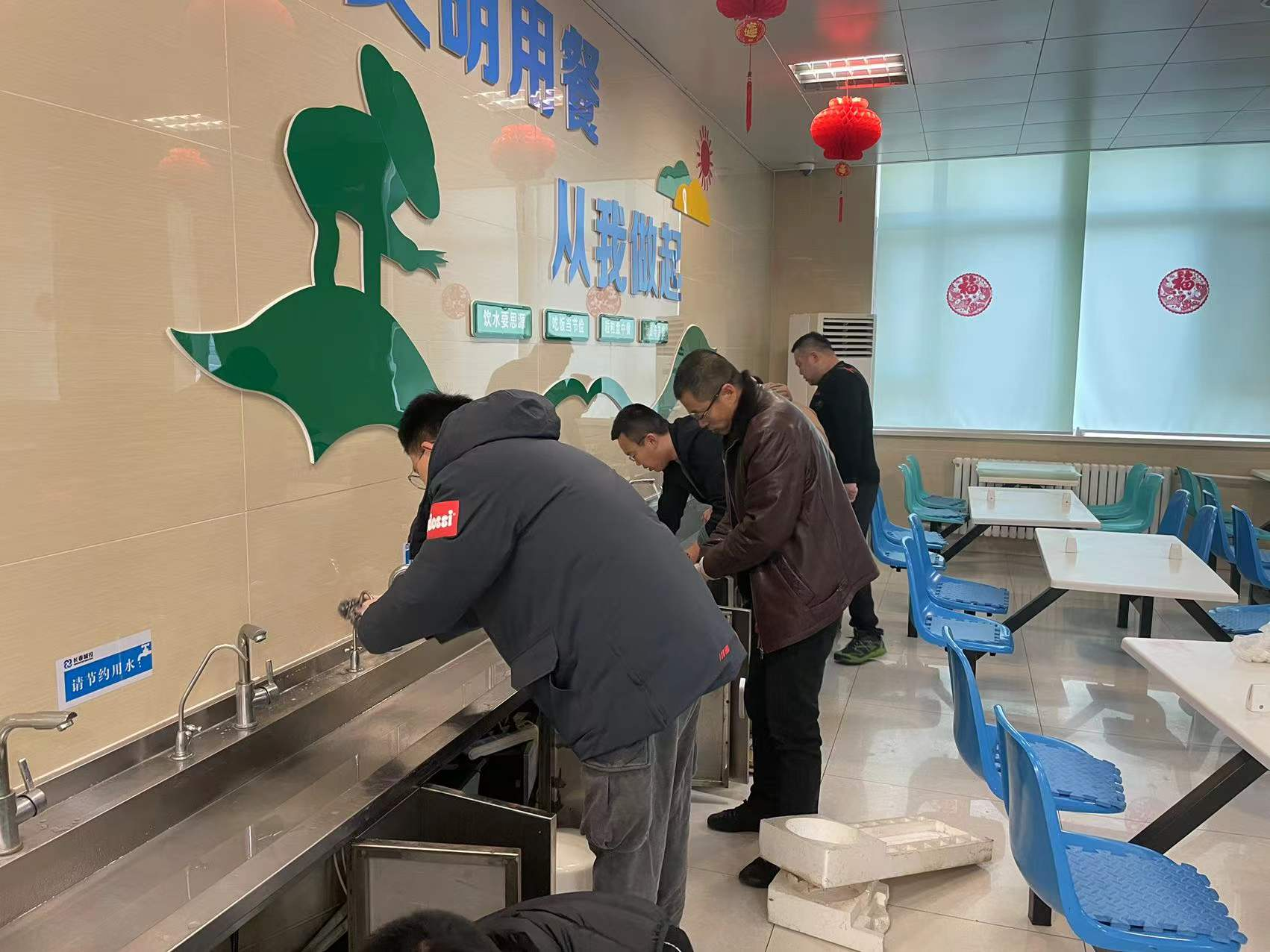 Z6��������ʱ���й������ٷ���վ