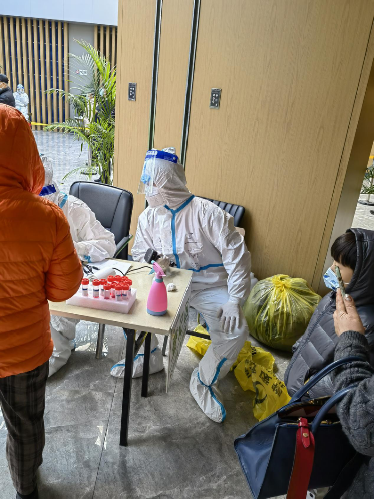 Z6��������ʱ���й������ٷ���վ