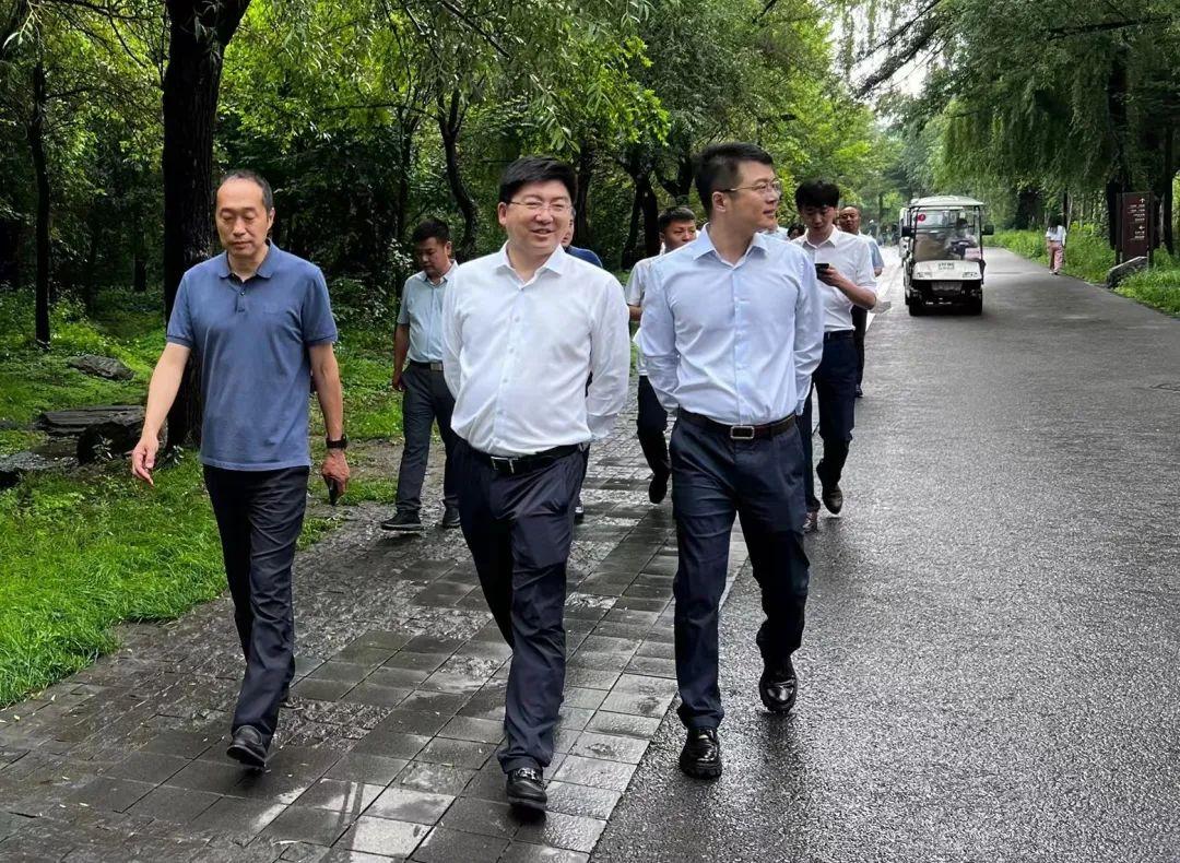 Z6��������ʱ���й������ٷ���վ